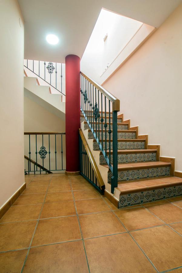 Apartamentos Amat - Only Adult - Playa El Bajondillo Torremolinos Exterior photo