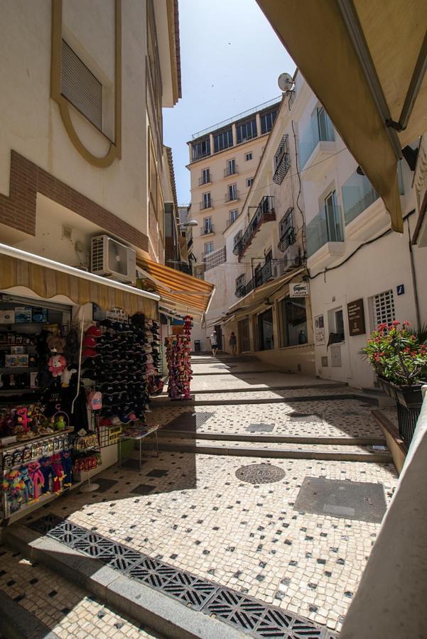 Apartamentos Amat - Only Adult - Playa El Bajondillo Torremolinos Exterior photo